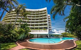 Hilton Cairns Australia
